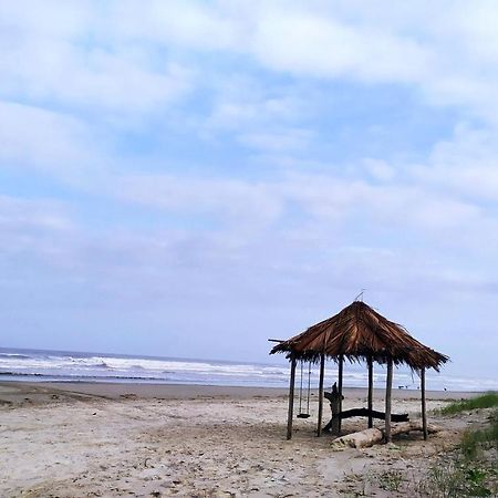 Casa De Frente Para O Mar Em Ilha Comprida Sp Zewnętrze zdjęcie