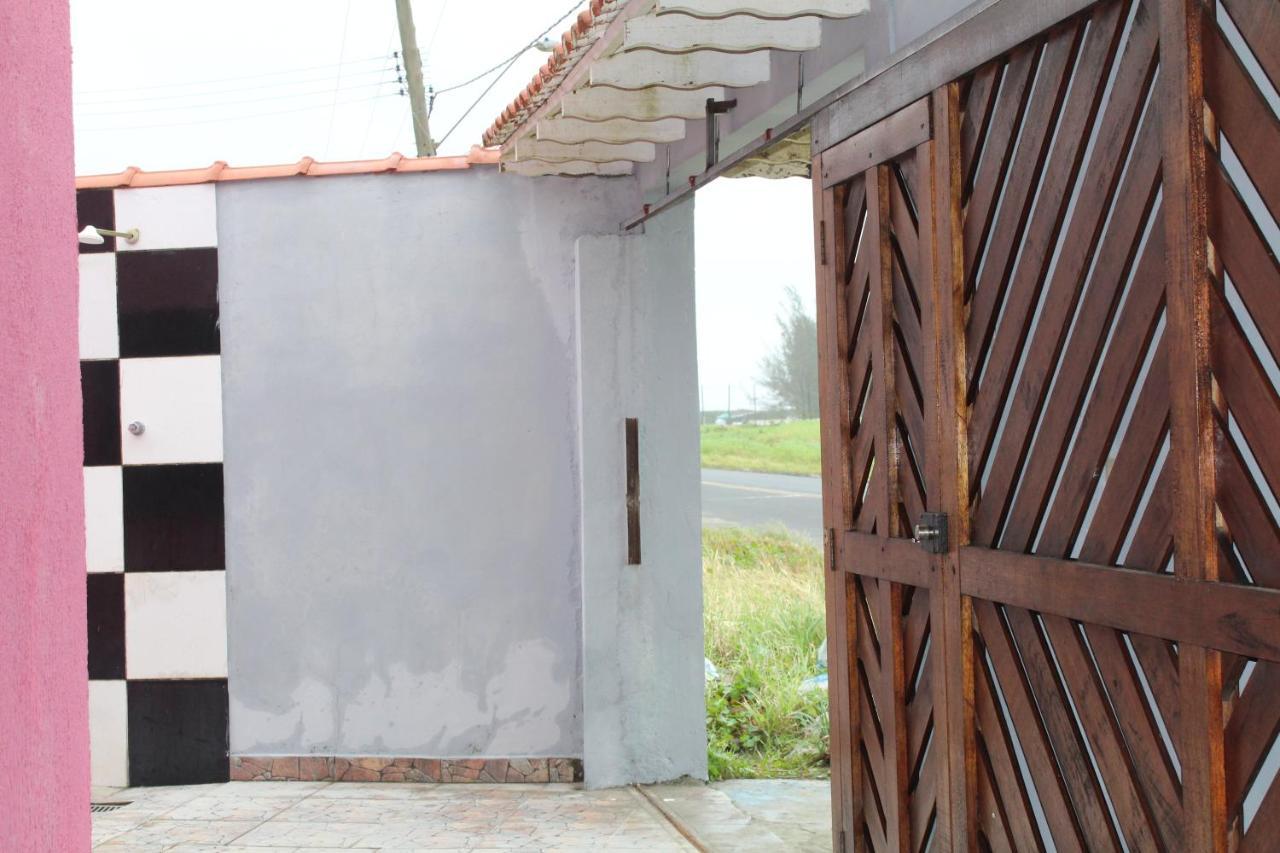 Casa De Frente Para O Mar Em Ilha Comprida Sp Zewnętrze zdjęcie